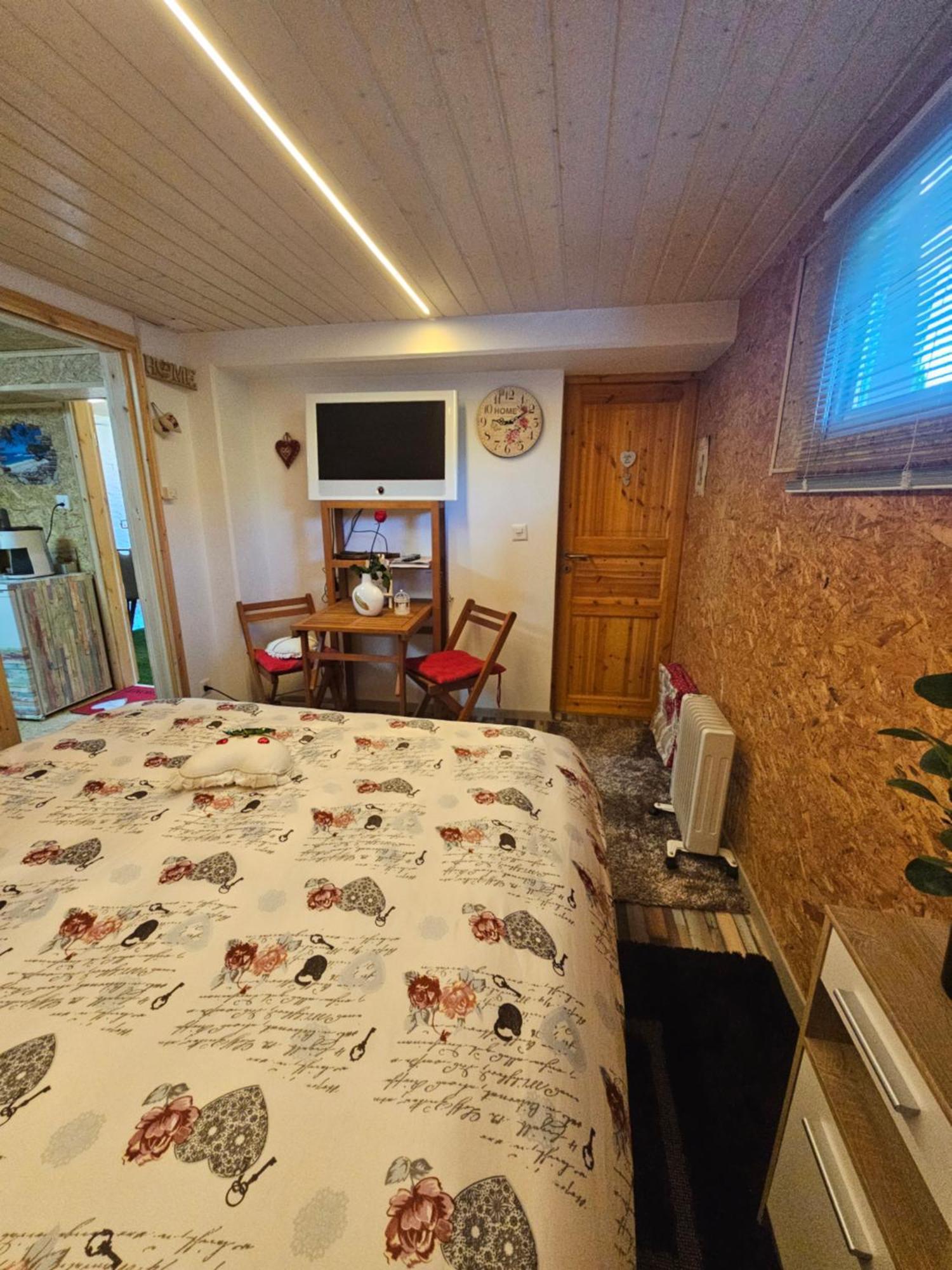 Chez Gigi Bed & Breakfast Nendaz Exterior photo